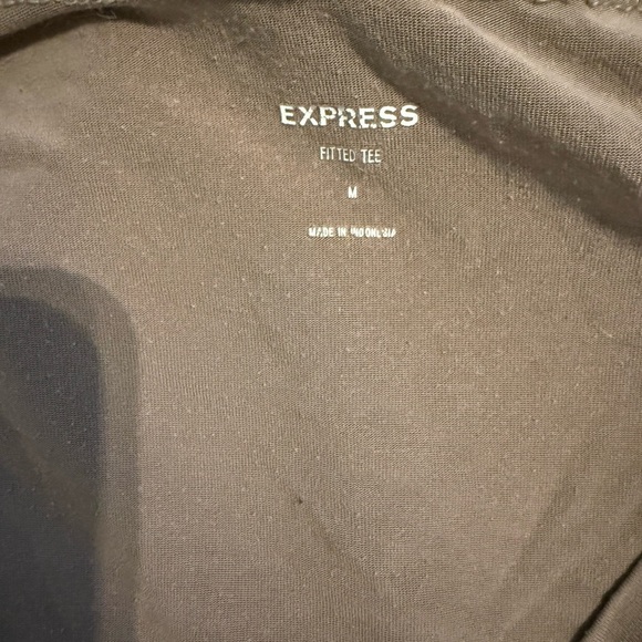 Express Tan/Taupe Fitted Tee size Medium - Picture 2 of 2